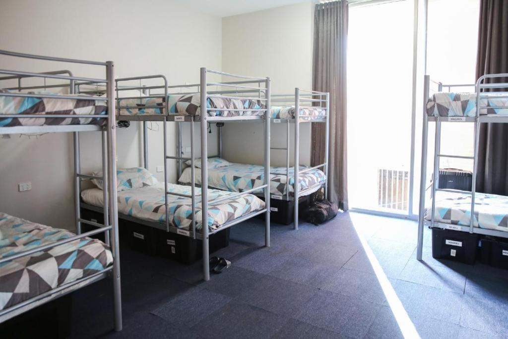 Barkly Backpackers Hostel Melbourne Exterior photo